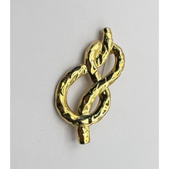 Vintage Gold Tone Textured Knot Brooch Pin Nautical Inspired Hammered Finish - Picture 4 of 7